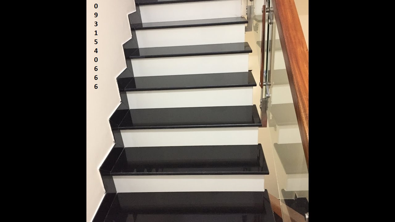 Đá mặt đen cổ trắng cầu thang:
Sử dụng đá mặt đen cổ trắng cầu thang không chỉ mang đến cho ngôi nhà của bạn một vẻ đẹp sang trọng, độc đáo mà còn tạo nên sự ấn tượng mạnh với những ai đã từng nhìn thấy. Chúng tôi cam kết với sản phẩm đá mặt đen cổ trắng cầu thang là sự lựa chọn hoàn hảo nhất cho không gian của bạn.