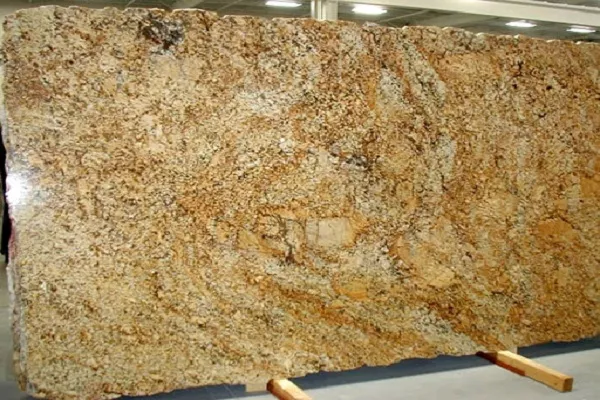da-Solarius-Gold-Brazil-Granite-nhap-khau-1