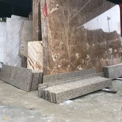 da cau thang granite mau nau nhat nhap khau tay ban nha1 247x247 - Đá cầu thang granite  màu nâu nhạt – nhập khẩu Tây Ban Nha