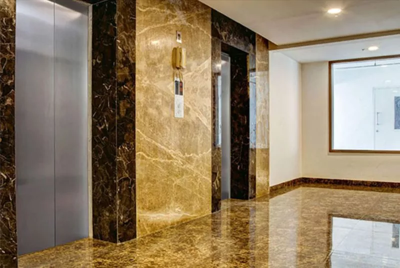 đá ốp cầu thang máy đẹp 