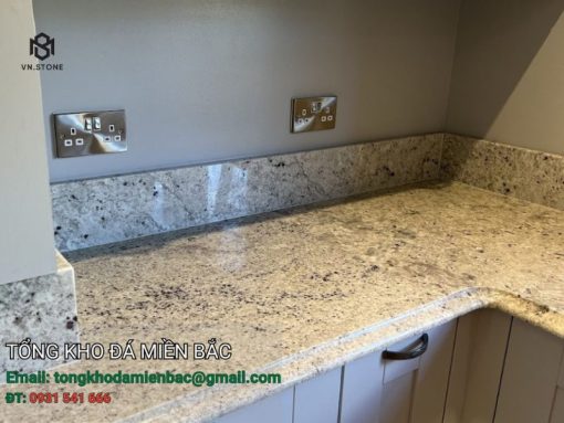 đá ốp bếp granite colonial white nhập khẩu Ấn Độ