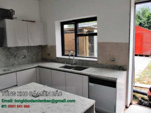 đá ốp bếp granite colonial white nhập khẩu Ấn Độ