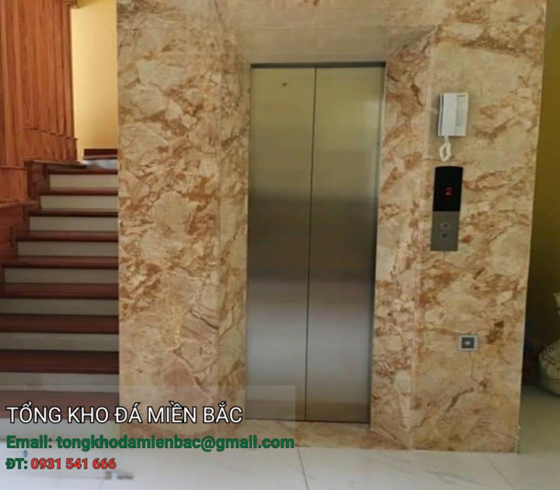 đá ốp thang máy khách sạn