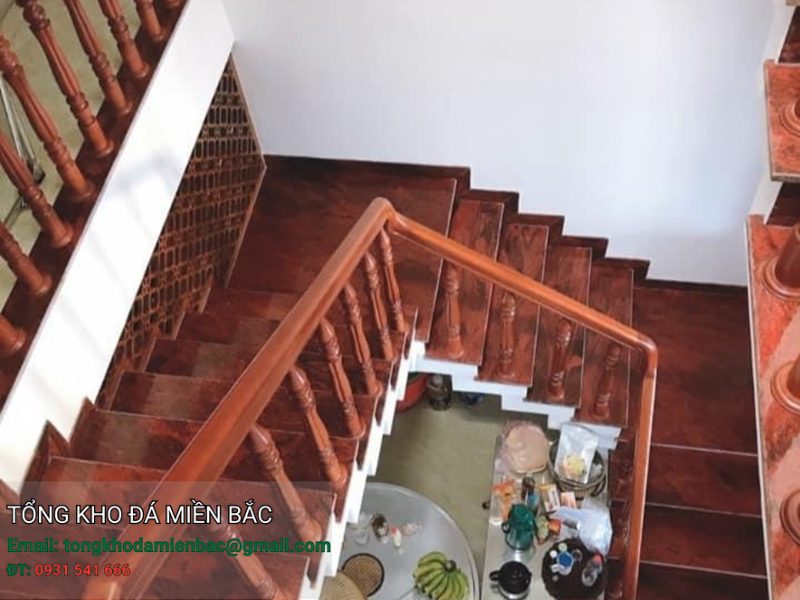 Đá cầu thang phong thủy hợp mệnh gia chủ​ 