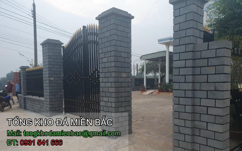 Đá tự nhiên ốp trụ cổng