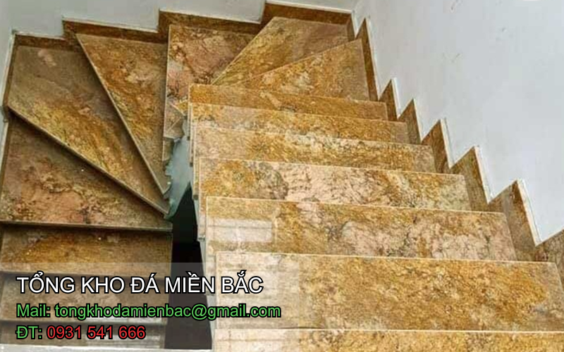 đá cầu thang màu vàng đẹp