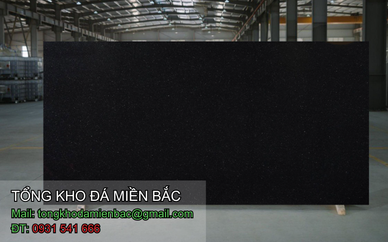 mẫu đá cầu thang màu đen