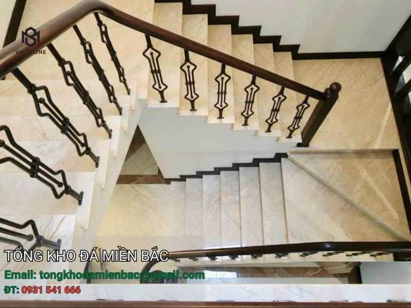 20+ Mẫu cầu thang nhà phố được ưa chuộng nhất 2025 5 - Tổng Kho Đá Đá cầu thang Cẩm thạch Rosa Light