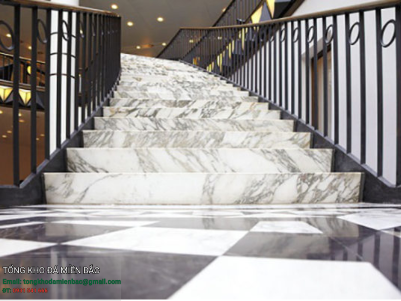 7 Mẫu cầu thang đá marble sang trọng, nâng tầm không gian sống