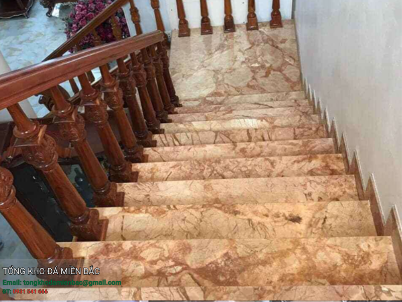 7 Mẫu cầu thang đá marble sang trọng, nâng tầm không gian sống