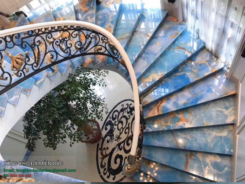 Tổng hợp 50+ mẫu cầu thang hình xoắn ốc đẹp, xu hướng 2025 7 - Tổng Kho Đá Tổng hợp 50+ mẫu cầu thang hình xoắn ốc đẹp, xu hướng 2025