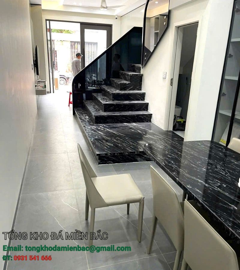 mẫu đá cầu thang đẹp 2026