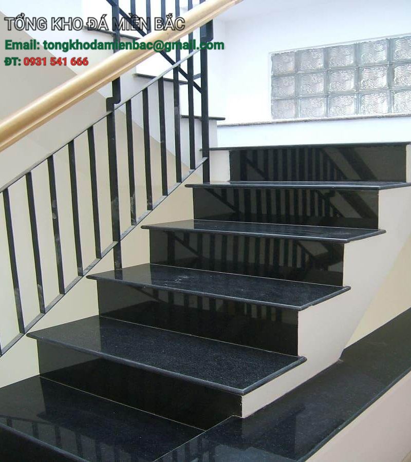 mẫu đá cầu thang đẹp 2026