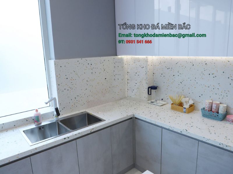 Nên dùng đá gì làm bàn bếp? Chia sẻ kinh nghiệm thực tế từ Tổng Kho Đá Miền Bắc 4 - Tổng Kho Đá nên dùng đá gì làm bàn bếp