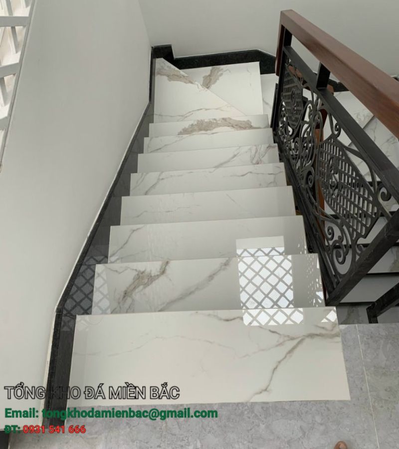 Thi công đá cầu thang giá bao nhiêu? Các khoản chi phí và cách tối ưu hiệu quả