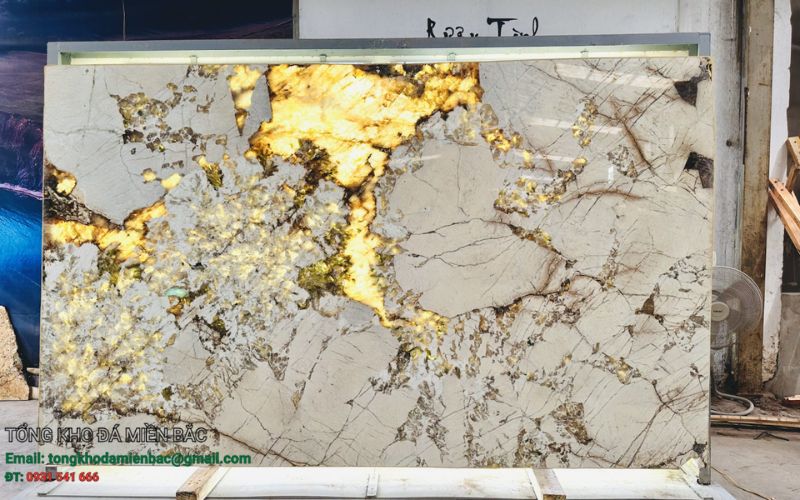 tranh đá onyx xuyên sáng đẹp