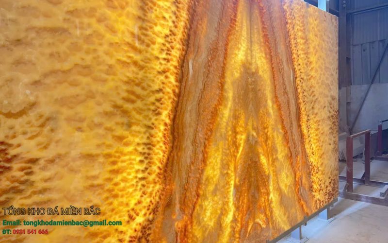 tranh đá onyx xuyên sáng đẹp