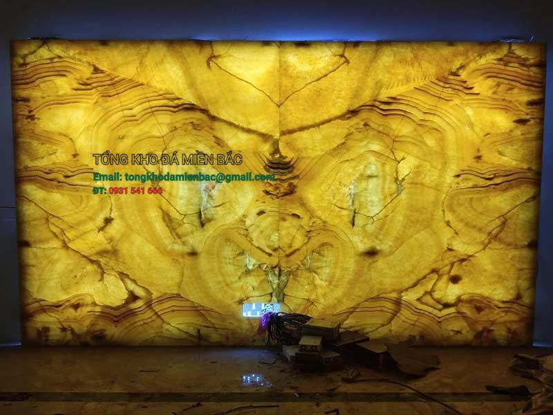 tranh đá xuyên sáng phòng khách