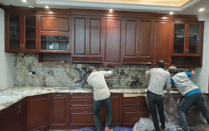 Đá bàn bếp - Thi Công Bàn Bếp Chữ L Với Đá Granite Exotic Beige Cao Cấp Tại Tổng Kho Đá Miền Bắc